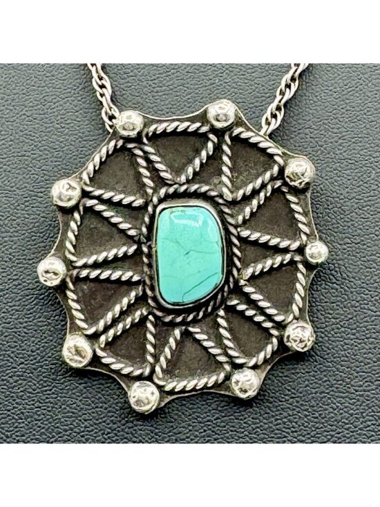 Handmade Jewelry - Southwestern Sterling Turquoise Spider Web Pendant Necklace Vintage 32g 28"